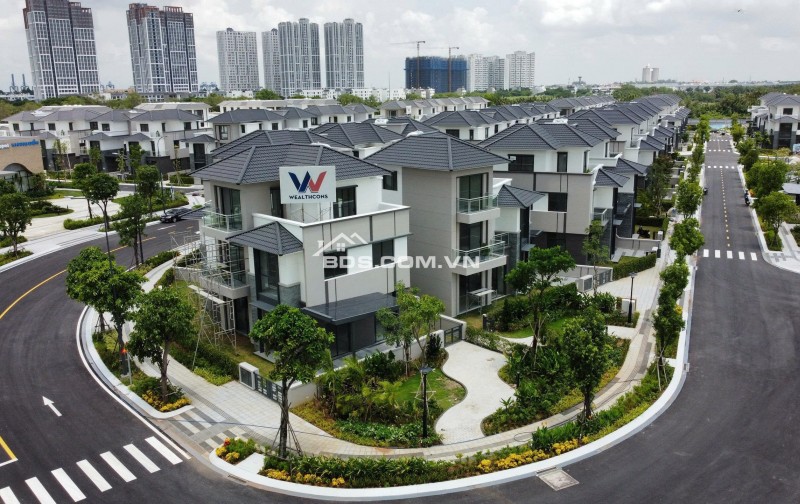 Bán nhà phố biệt thự Trung tâm quận 2 - Tp. Hồ Chí Minh