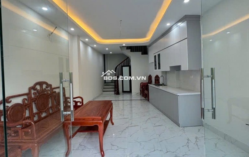 Bay Nhanh - Chủ hạ sốc 500tr!!! Nhà cực đẹp - Đối diện Aeon Mall - 36m2 - chỉ 5.7 tỷ