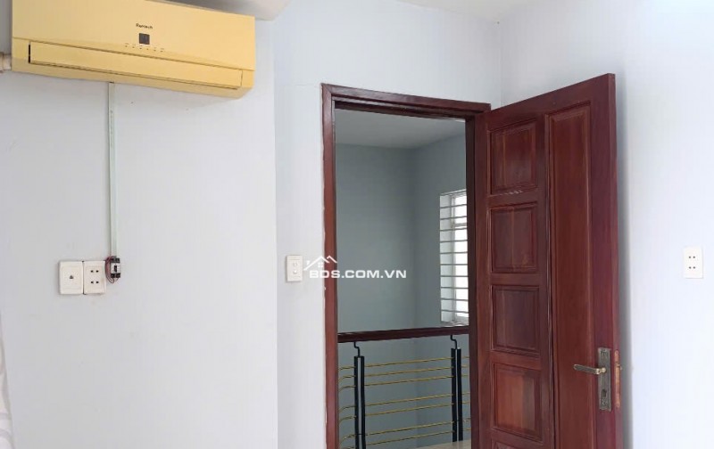 Biệt thự shophouse mặt tiền ngay Phan Văn Trị, 177 m2, 2 căn riêng biệt