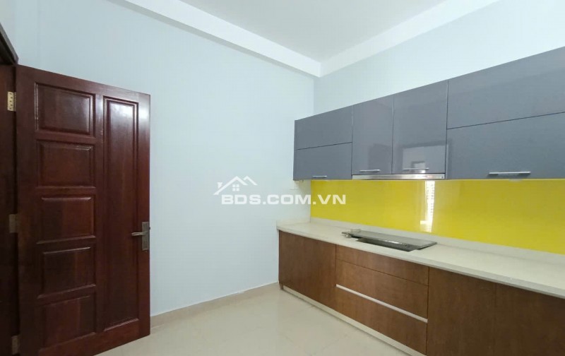 Biệt thự shophouse mặt tiền ngay Phan Văn Trị, 177 m2, 2 căn riêng biệt