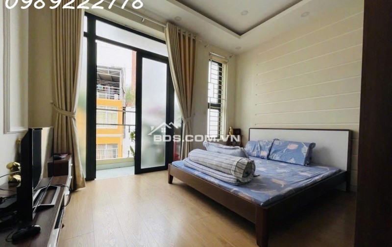 Từ 16.8 TỶ  14.5 TL nhẹ!

 SIÊU PHẨM MẶT TIỀN PHÚ NHUẬN - KẾ QUẬN 1 - NGAY NGUYỄN VĂN TRỖI - VỊ TRÍ TUYỆT ĐỈNH - HÀNG KÍN KẾ BÊN NHÀ CHỦ TỊCH