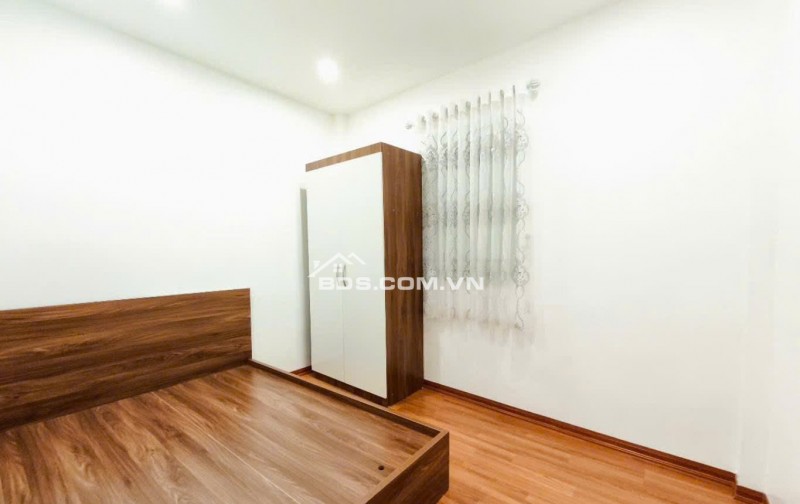 Nhà đẹp Phố Bạch Đằng –26m2 x 3 Tầng 3 Ngủ, Gần Hồ Gươm, SĐCC, 5.58 tỷ