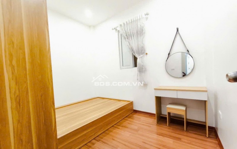 Nhà đẹp Phố Bạch Đằng –26m2 x 3 Tầng 3 Ngủ, Gần Hồ Gươm, SĐCC, 5.58 tỷ