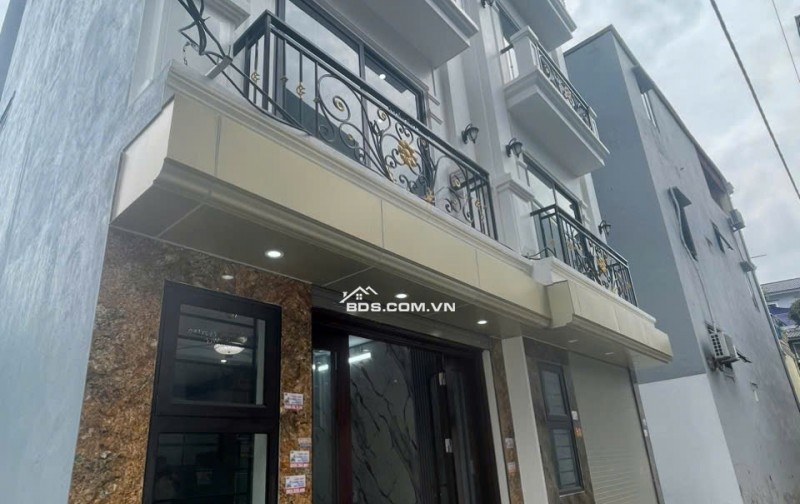 BÁN NHÀ RIÊNG TẠI ĐỒNG MAI - 5 TỶ - Ô TÔ ĐỖ DỪNG THOẢI MÁI