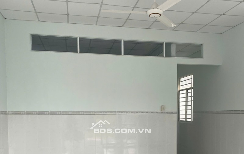 BÁN NHÀ HẺM TẠI PHƯỜNG 1 - TP TRÀ VINH, DT (6X25) GIÁ CHỈ 1.6 TỶ. LH:0985062787.
