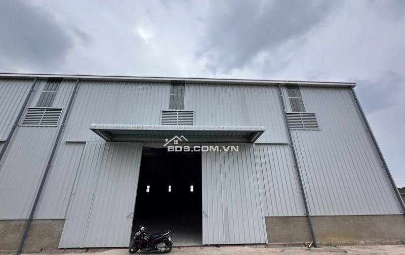Cho thuê kho xưởng mới 100% Khu Công Nghiệp Thạch Thất, trục Đại Lộ Thăng Long..