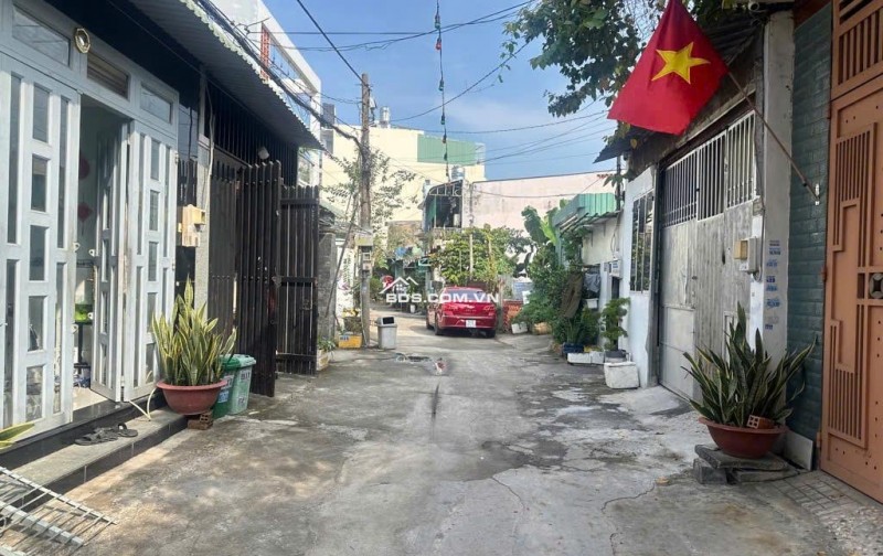 CHÍNH CHỦ – NHÀ ĐẸP 4 TẦNG – HẺM   – Q12,Sổ hồng riêng – Pháp lý chuẩn – Dọn vào ở ngay