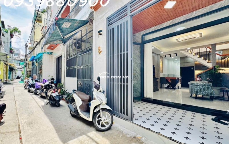 Huỳnh Văn Bánh, nhà mới đẹp - 65m2, 8,25Tỷ TL.