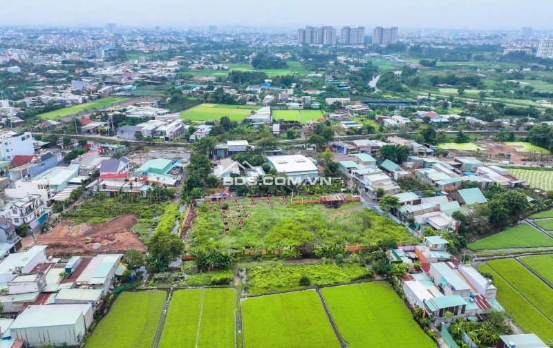 CẦN TIỀN BÁN GẤP ĐẤT đường Thạnh Xuân 25, phường Thạn Xuân, QUẬN 12