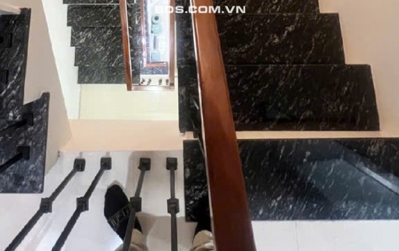 Nhà Siêu đẹp Tân Mai 30m 5 tầng,fun nội thất,thiết kế hoàn hảo