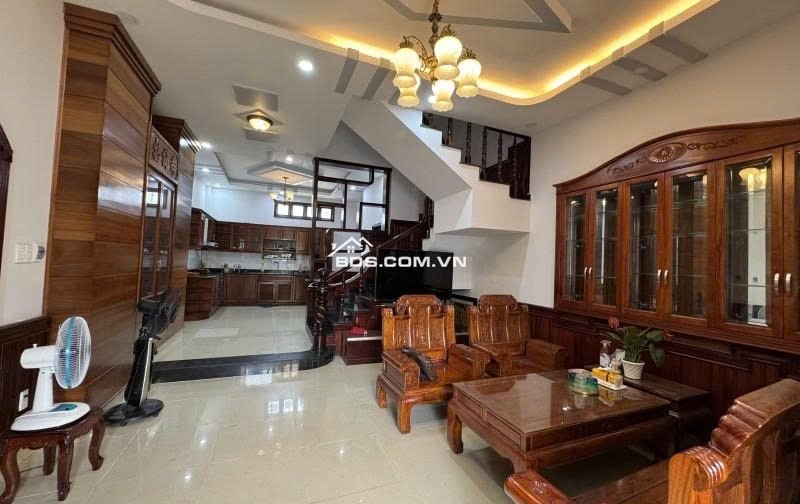 NHÀ 3 TẦNG HXH ĐỖ XUÂN HỢP - CHỈ 7 TỶ NHỈNH