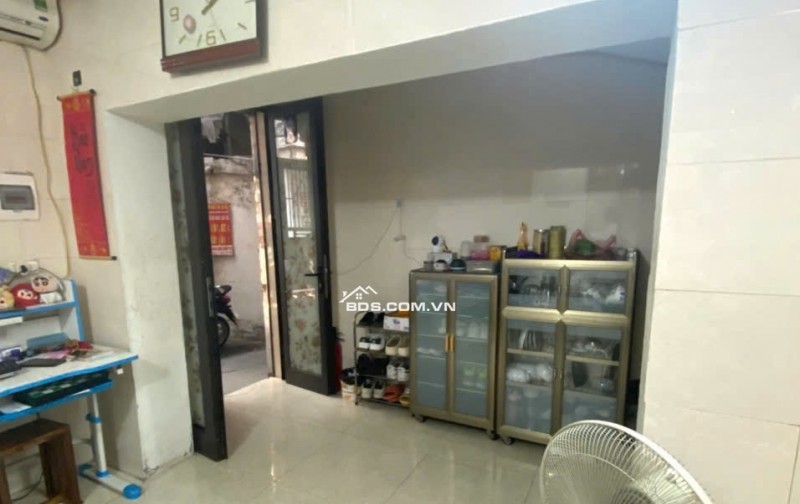 Nhà đẹp Hoàn Kiếm - 15m ra phố Vọng Hà - 2.7 tỷ