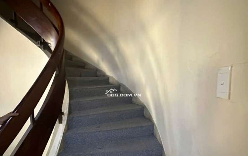  CHÍNH CHỦ CHO THUÊ MẶT BẰNG VỊ TRÍ VÀNG TẠI QUẬN 3 - 64 BÀ HUYỆN THANH QUAN 