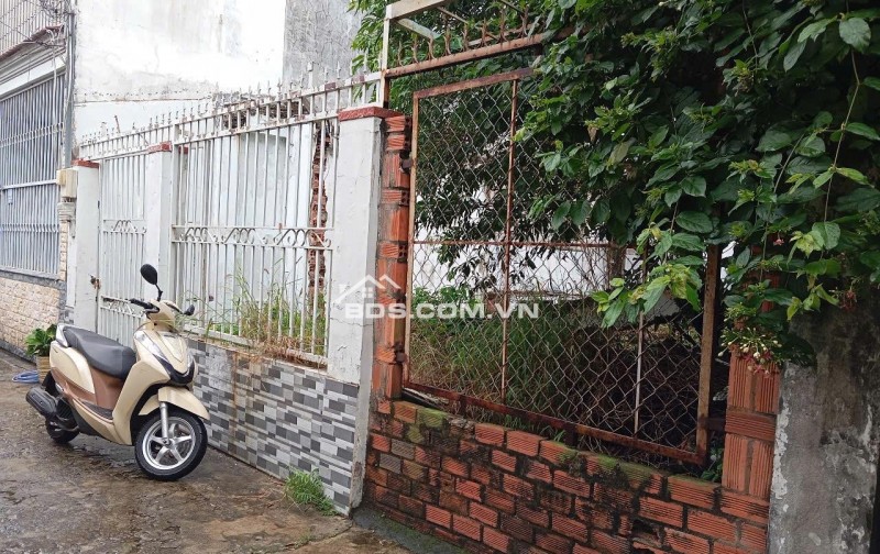 Đất trống 110m² ngang 10m, sát UBND Long Thạnh Mỹ, Q9, 3.8 tỷ