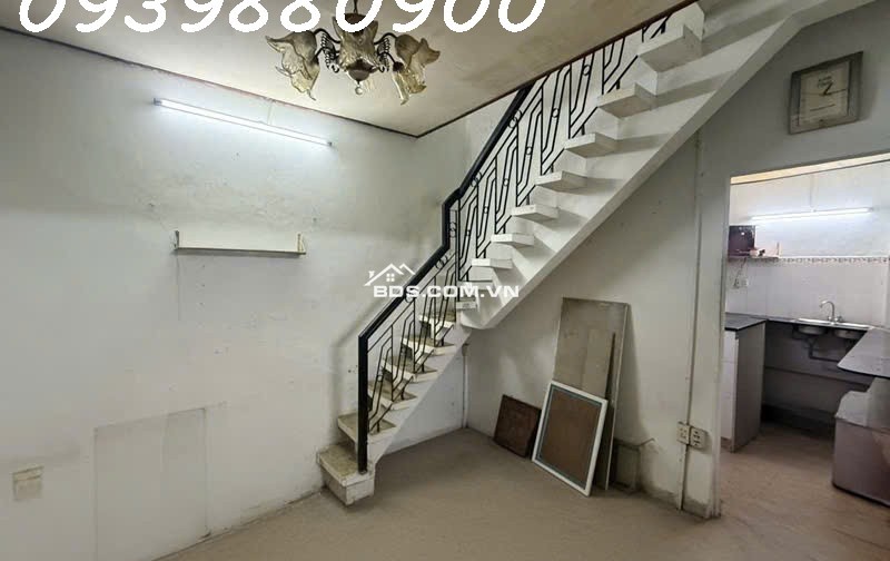 Nguyễn Kiệm, Phú Nhuận - 2 mặt hẻm - 5,6Tỷ TL.