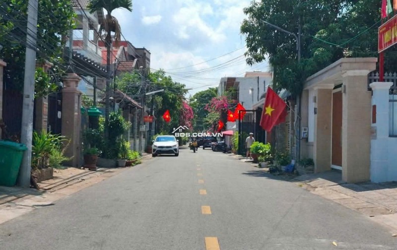 NHÀ 3 LẦU P. TÂN MAI, TP. BIÊN HÒA