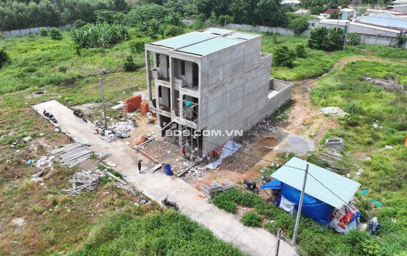 Bán Gấp Lô Đất Vuông Vức, Trung Tâm Tương Bình Hiệp – Giá Tốt Bất Ngờ!