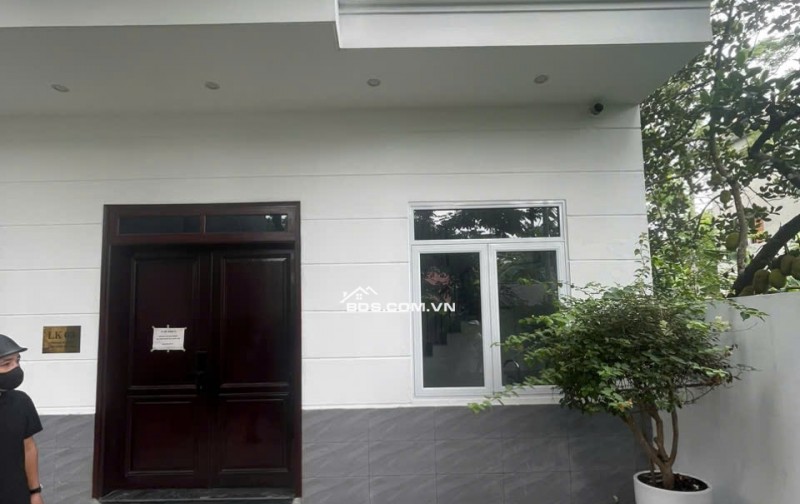 SIÊU PHẨM NHÀ CAO VIÊN + SÂN + CÂY CẢNH VIEW NHƯ BIỆT THỰ.