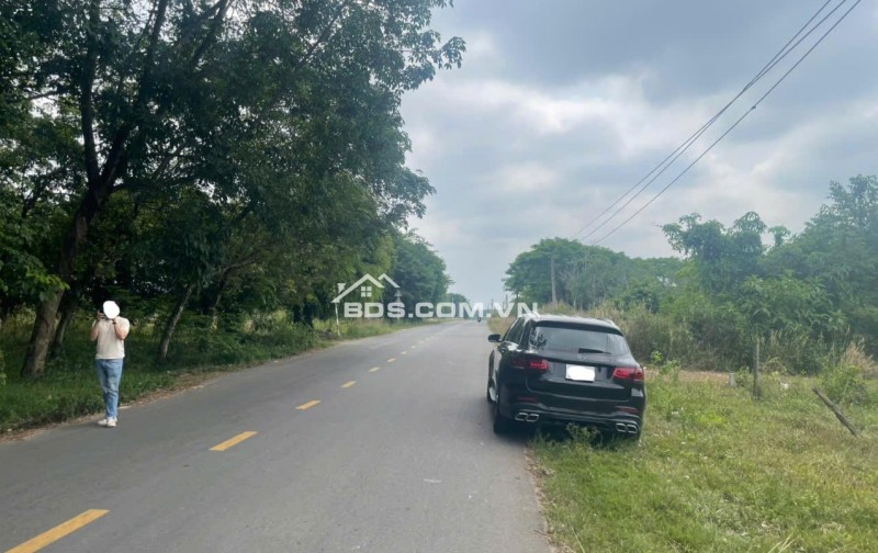 Còn 3 nền đất thổ cư gần KCN tại Bình Dương giá tốt, sổ sẵn, hợp xây phòng trọ