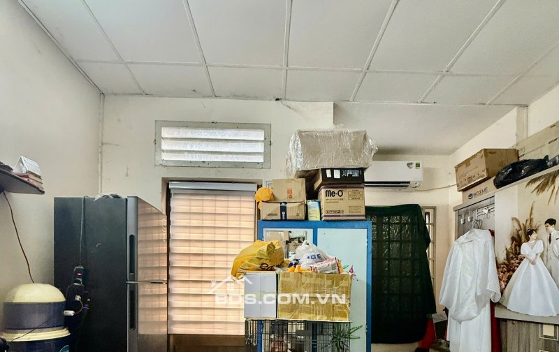 bán gấp nhà mt kinh doanh đường TCH18 gần DH GTVT 40M2 gía 3.8 tỷ tl