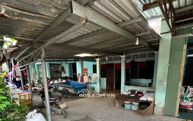 Bán đất tặng nhà C4 174m² nở hậu Nguyễn Xiển, Long Thạnh Mỹ 5.3 tỷ