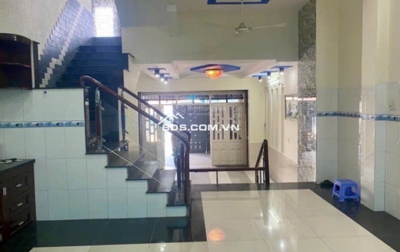 Nhà nguyên căn mặt tiền đường Thạch Mỹ Lợi sát Nguyễn Thị Định