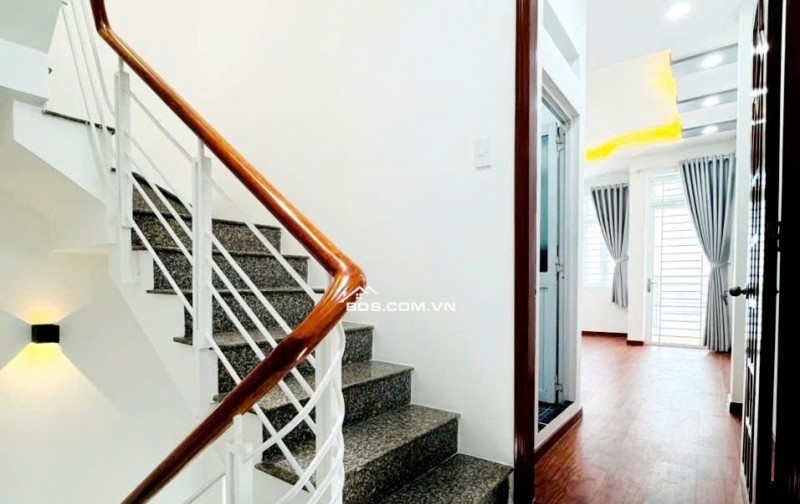 Thích Quảng Đức HXT đỗ cửa - 34m2 - 6,7Tỷ TL