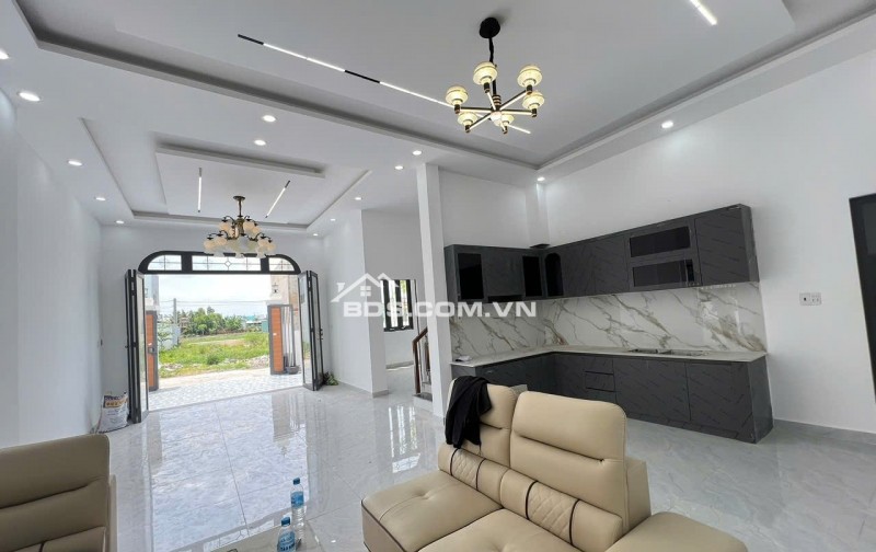 VILLA ĐÁNG XUỐNG TIỀN
