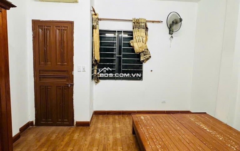 CƠ HỘI VÀNG! NHÀ TÂY HỒ - NGÕ 603 LẠC LONG QUÂN - 43M2 5 TẦNG - GIÁ CHỈ 8.4 TỶ