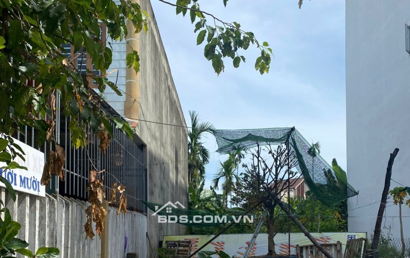 MẶT TIỀN ĐƯỜNG HOÀNG DIỆU KINH DOANH BUÔN BÁN GIÁ RẺ