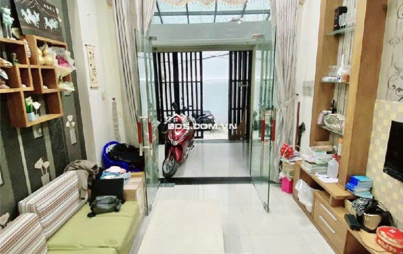 NHÀ 4 TẦNG NGUYỄN HỒNG ĐÀO – P13 TÂN BÌNH – 6PN – 60m2 – CHỈ 6.1 TY (còn TL)