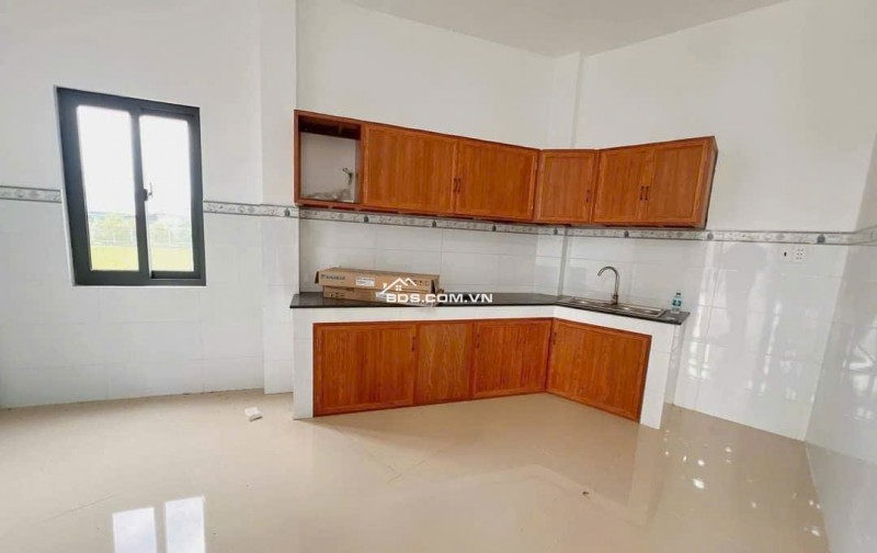  CẦN BÁN NHÀ 1 TRỆT 1 LẦU – KHU VỰC BỜ CHÙA, BÌNH CHÁNH – GẦN KDC – GIÁ TỐT CHỈ 1 TỶ 300 TRIỆU