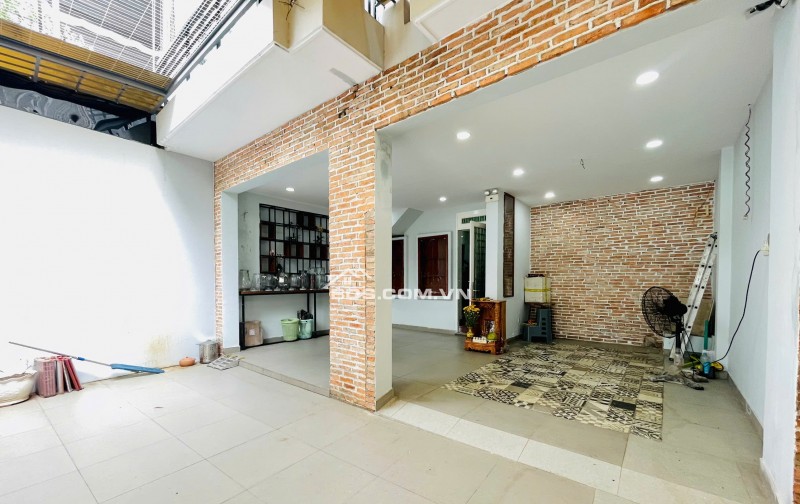 Bán biệt thự, shophouse Gò Vấp sát Cityland Phan Văn Trị – cho thuê 40tr/th – 175.7m² – giá 33 tỷ