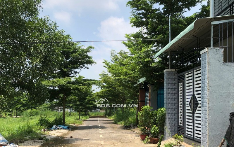 118m2 thổ cư 1 sẹc Nguyễn Hoàng, xã Trảng Bom, Đồng Nai