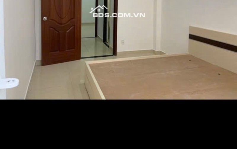 Bán nhà hoặc cho thuê nhà TK18/22 Nguyễn Cảnh Trân, Q1