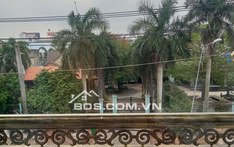 SIÊU PHẨM MẶT TIỀN KINH DOANH – NGAY NGÃ TƯ TRƯƠNG VĂN VĨNH – NGUYỄN THỊ TƯƠI