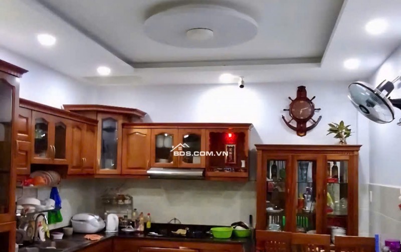 NGỠ KHÔNG CÓ NHÀ 4 TẦNG, NHỈNH 7 TỶ
AI NGỜ CÓ CĂN QUÁ ĐẸP, HXH, GẦN NGÃ 4 ÂU CƠ vs LẠC LONG QUÂN (TB).