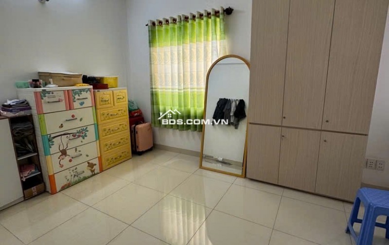 BÁN NHÀ TÂN BÌNH PHƯỜNG 15 TÂN BÌNH HXH 5 LẦU 5PN 66M2 6.5 TỶ TL