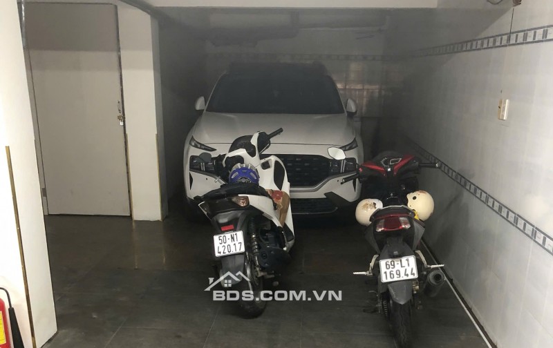 SIÊU PHẨM NHÀ KHAI THÁC DÒNG TIỀN – HẺM XE TẢI ĐẸP – GIÁ BÁN CHỈ 15 TỶ. LH:0988954579.