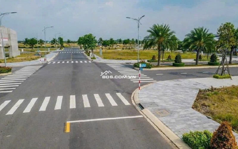 CẦN BÁN ĐÁT KINGHILL RESIDENCE XÃ THANH PHÚ HUYỆN BẾN LỨC CHỈ 850 TRIỆU