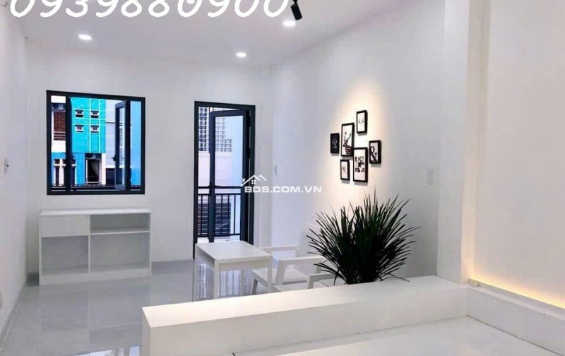Phùng Văn Cung - Oto ngủ nhà - 73m2 - 11,85Tỷ
