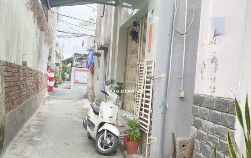Nhà 2 tầng ở ngay, 28m2,Ngay QL13 Cầu Ông Dầu Hiệp Bình Phước Thủ đức