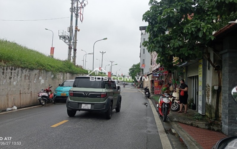 BÁN ĐẤT NGỌC THỤY LÝ SƠN – 94M² – Ô TÔ TRÁNH – VIEW SÂN BÓNG – GẦN PHỐ LÝ SƠN

 Vị trí cực đẹp tại Ngọc Thụy, Long Biên – chỉ vài bước chân ra