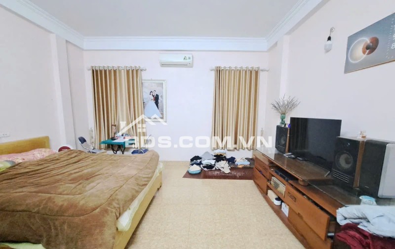 Cực hiếm nhà đẹp dân xây 9 Tỷ Vũ Tông Phan Thanh xuân