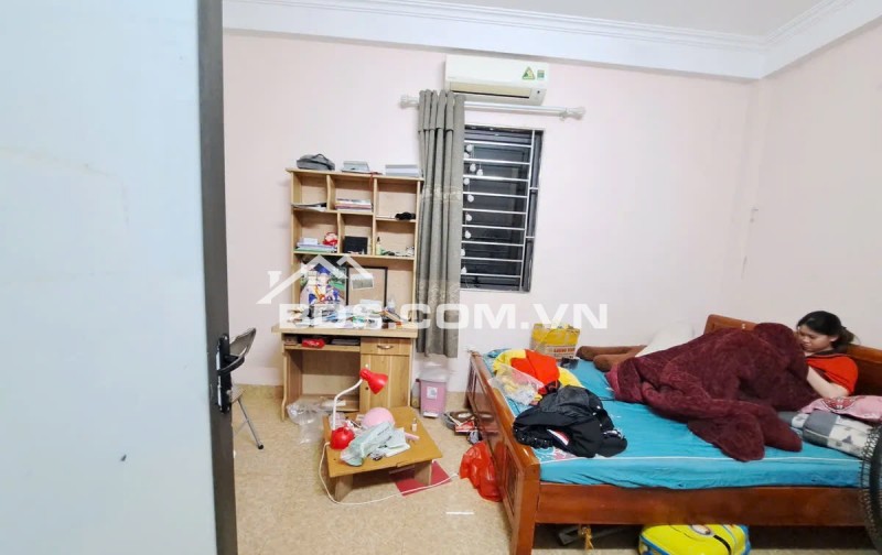 Cực hiếm nhà đẹp dân xây 9 Tỷ Vũ Tông Phan Thanh xuân