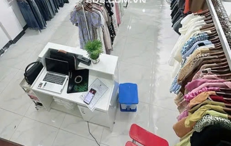 PHÂN LÔ QUÂN ĐỘI 13.x Tỷ, HOÀNG VĂN THÁI THANH XUÂN ÔTÔ 7 CHỖ VÀO NHÀ KINH DOANH