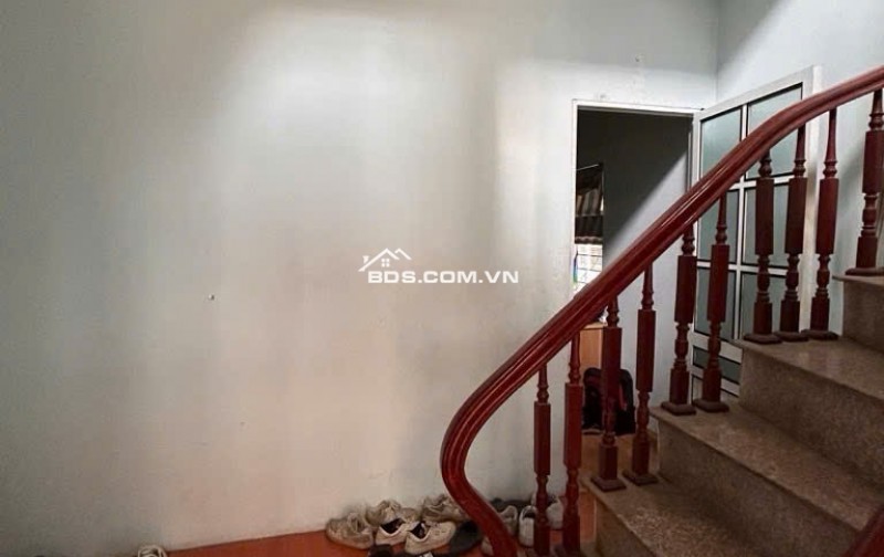 MẶT NGÕ THÔNG KINH DOANH - LÔ GÓC - GẦN Ô TÔ - SỔ VUÔNG NỞ HẬU