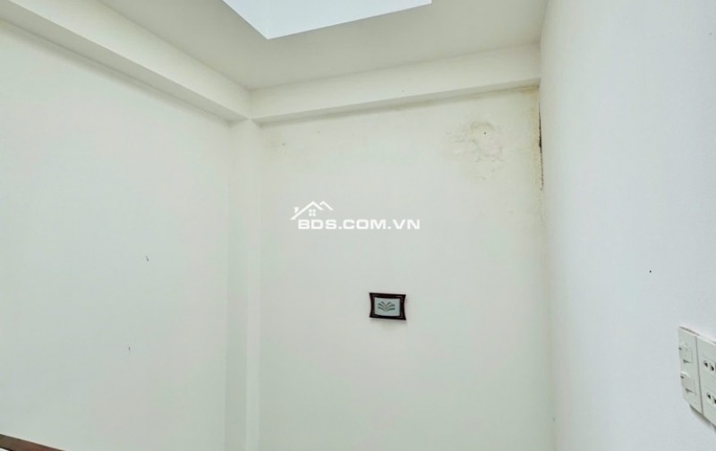 HXH 1 sẹc Q3 sát Q1 thông thẳng Hoàng Sa - xóm Công giáo an lành