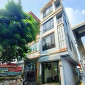 Bán gấp nhà dân xây 4 tầng lô góc - ô tô đỗ của - cổ điển a,tứ hiệp thanh trì chỉ 6đ hơn.