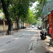 Bán Nhà Phố Chùa Láng - 2 Thoáng - Ở Ngay - Full Nội Thất - 46m, 4Tầng - Chỉ 10.9 Tỷ.